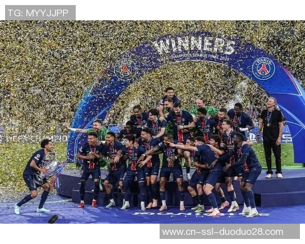 马赛主场迎战巴黎圣日耳曼双方争夺法甲冠军争先恐后